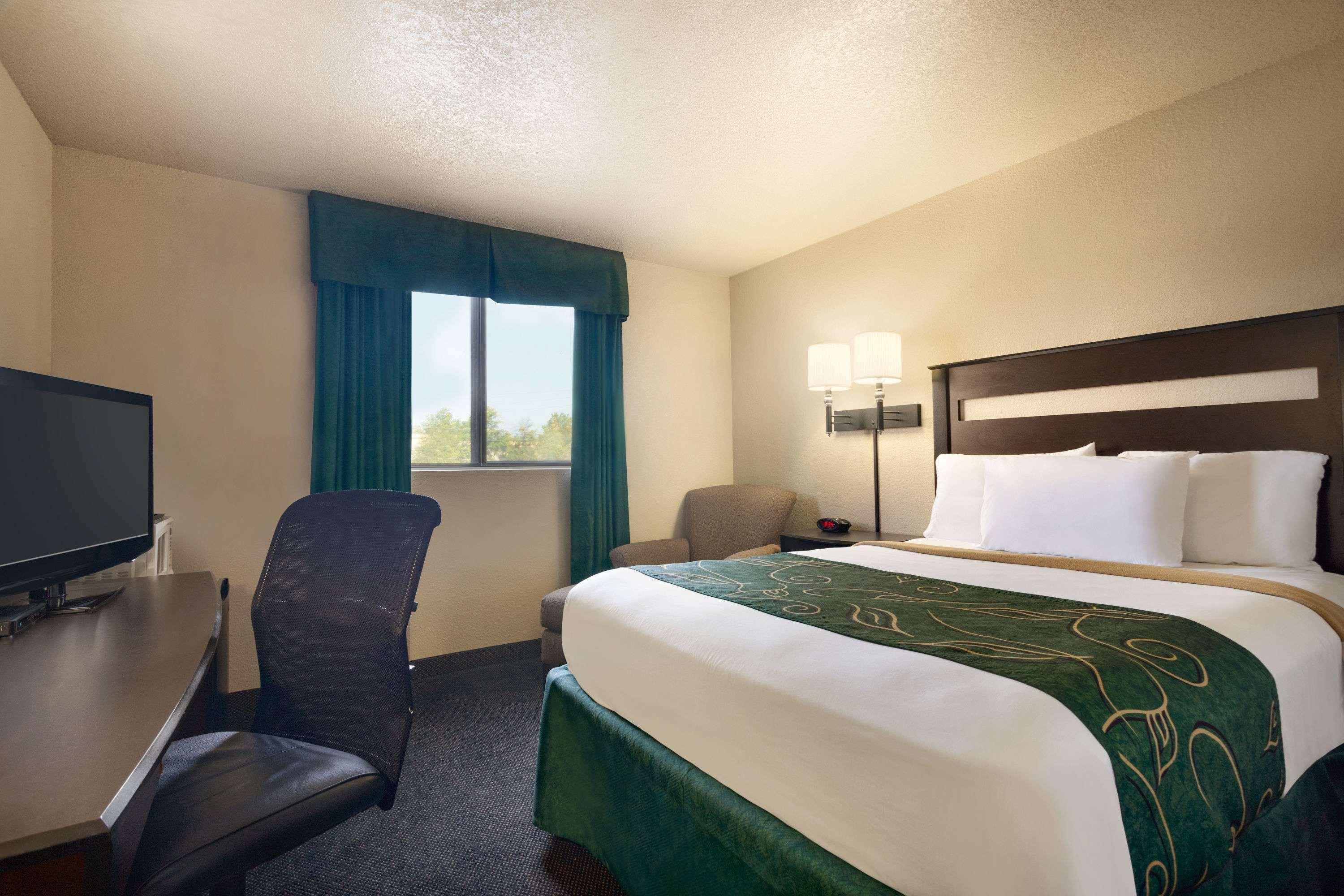 Travelodge By Wyndham Jefferson City Esterno foto