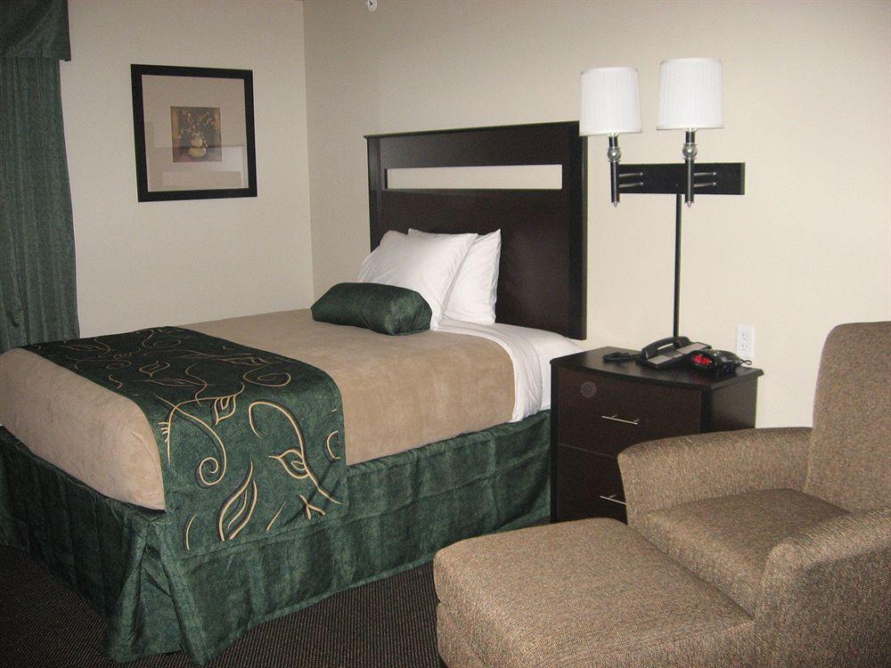 Travelodge By Wyndham Jefferson City Esterno foto